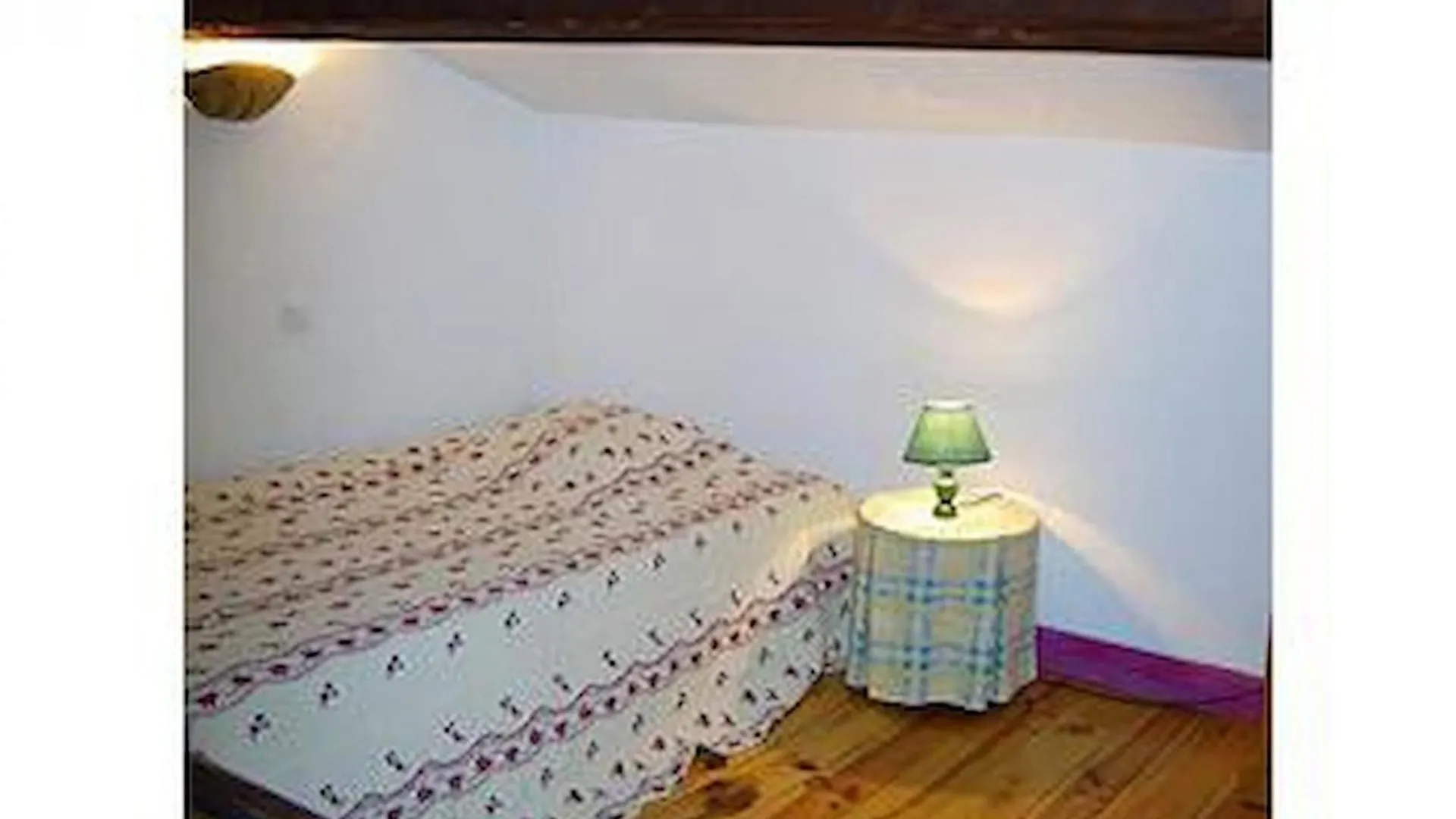 Location Avec Piscine Roussillon Ls2-91 Villa 0*, Roussillon en Isere Franciaország
