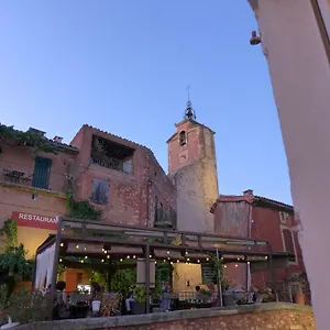 Guest house Hirondelle En Provence, Roussillon (Vaucluse)